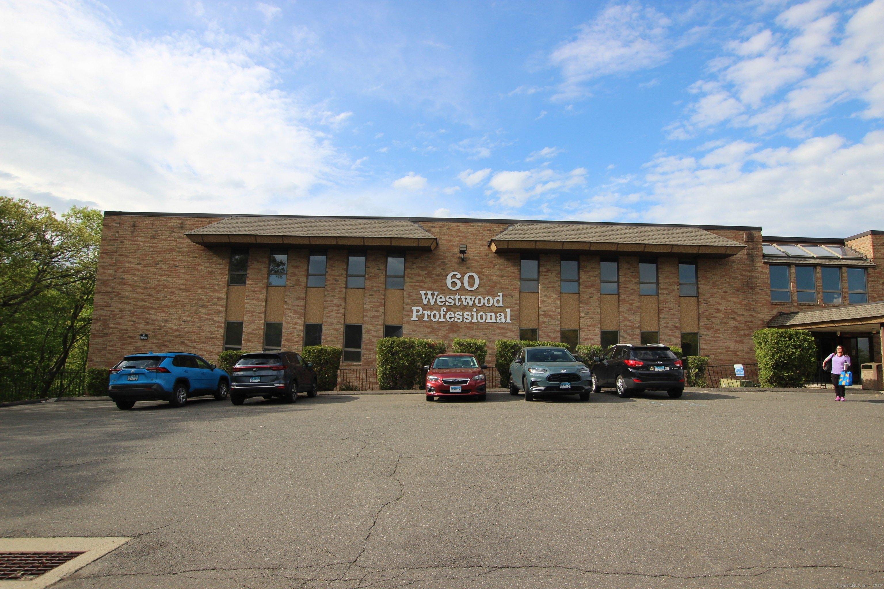 Property Image for 60 Westwood Avenue 44