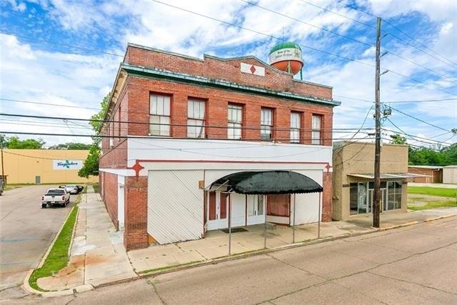 Property Image for 302 E RAILROAD Avenue A