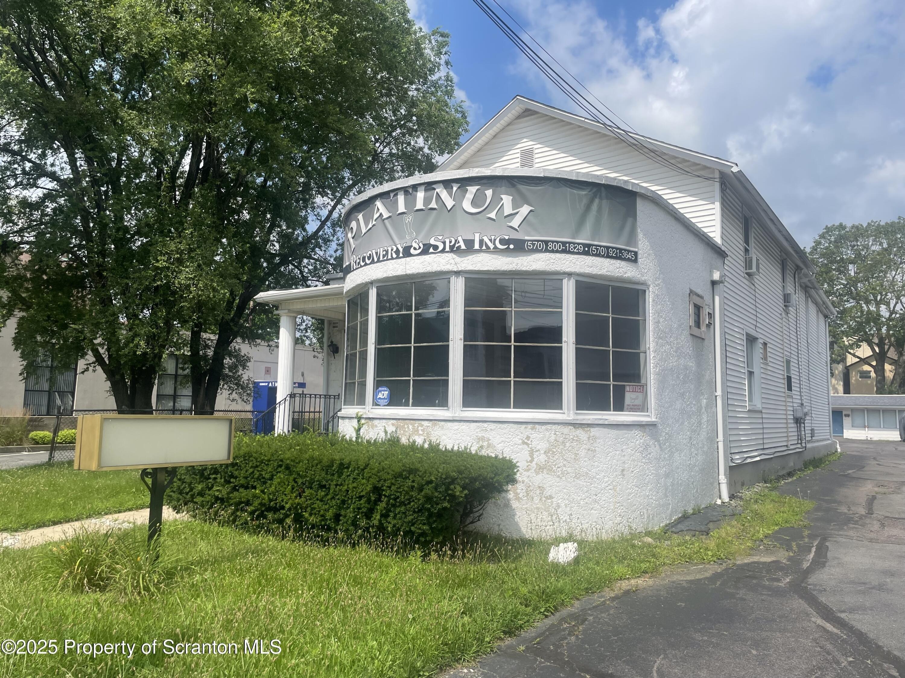 Property Image for 146 S Main Avenue 1