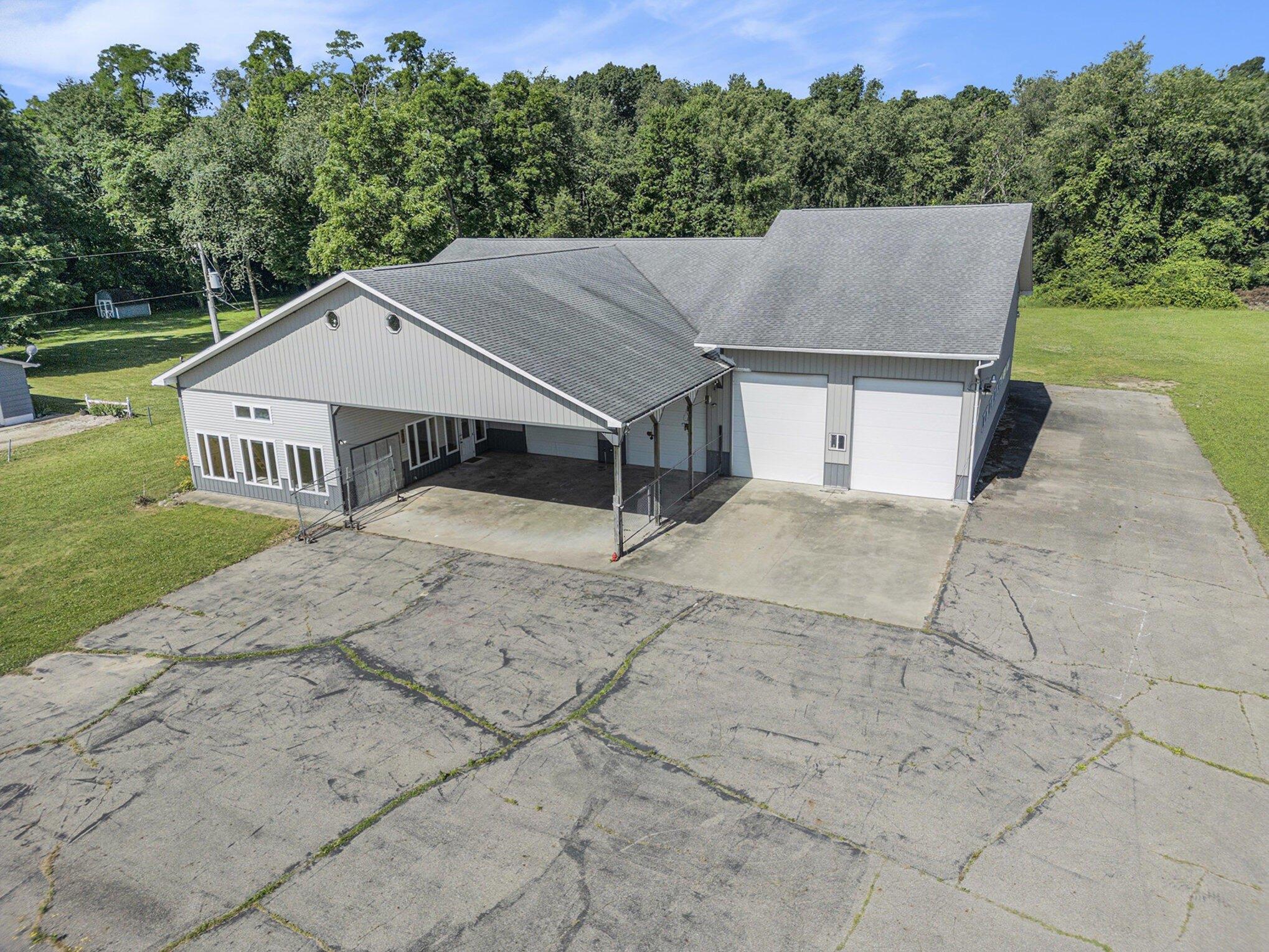 Property Image for 53302 Us-131