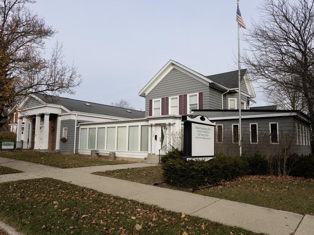 Property Image for 208 W Erie Street