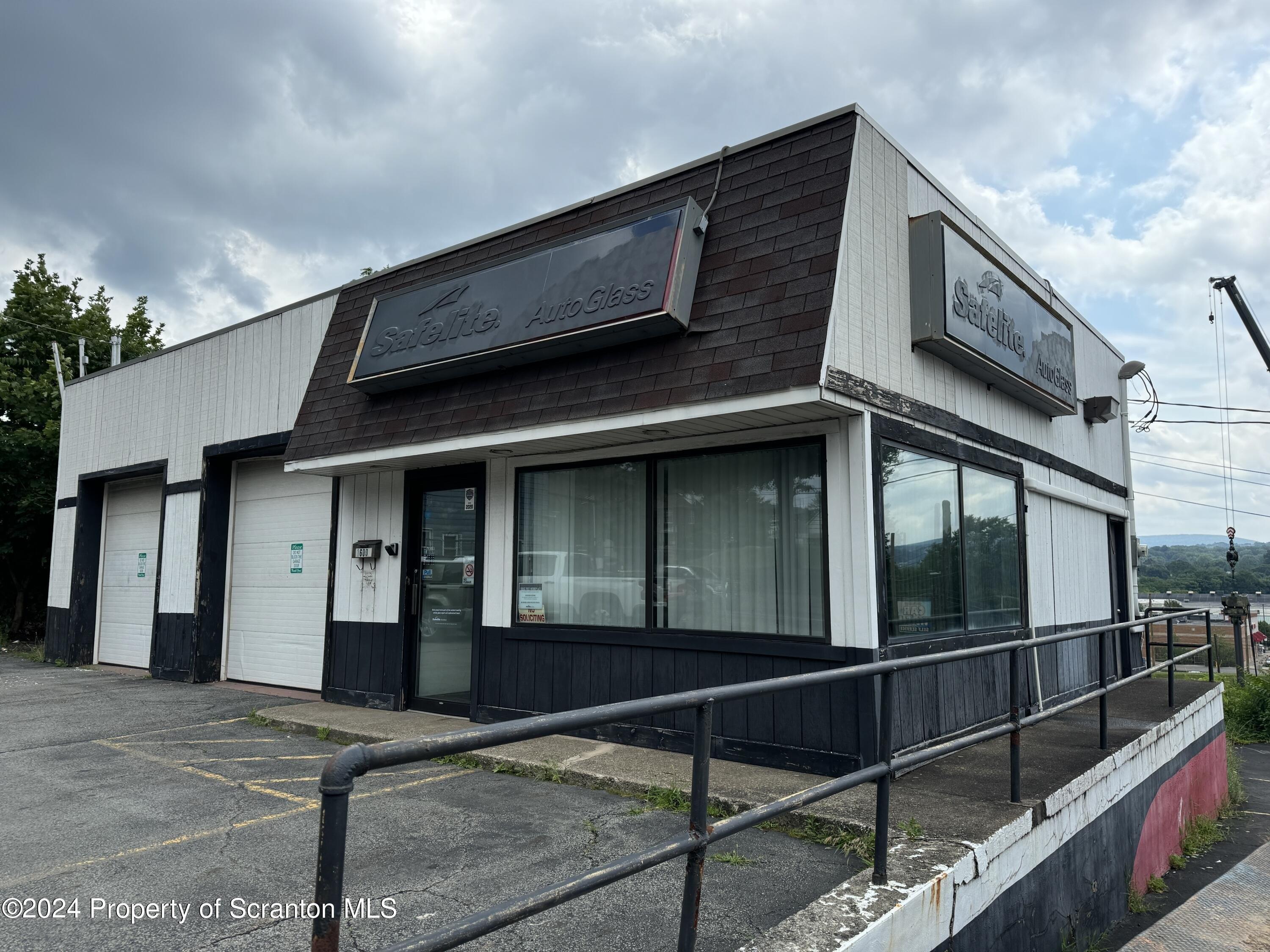 Property Image for 1600 N Main Avenue