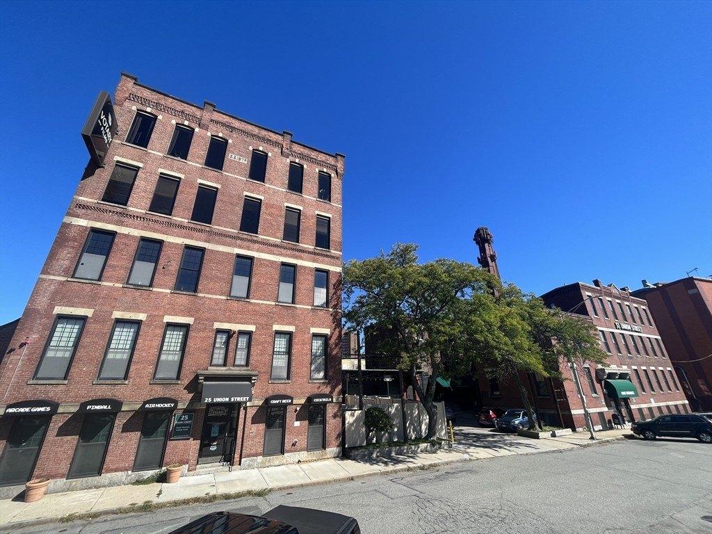 Property Image for 51 Union Street 320