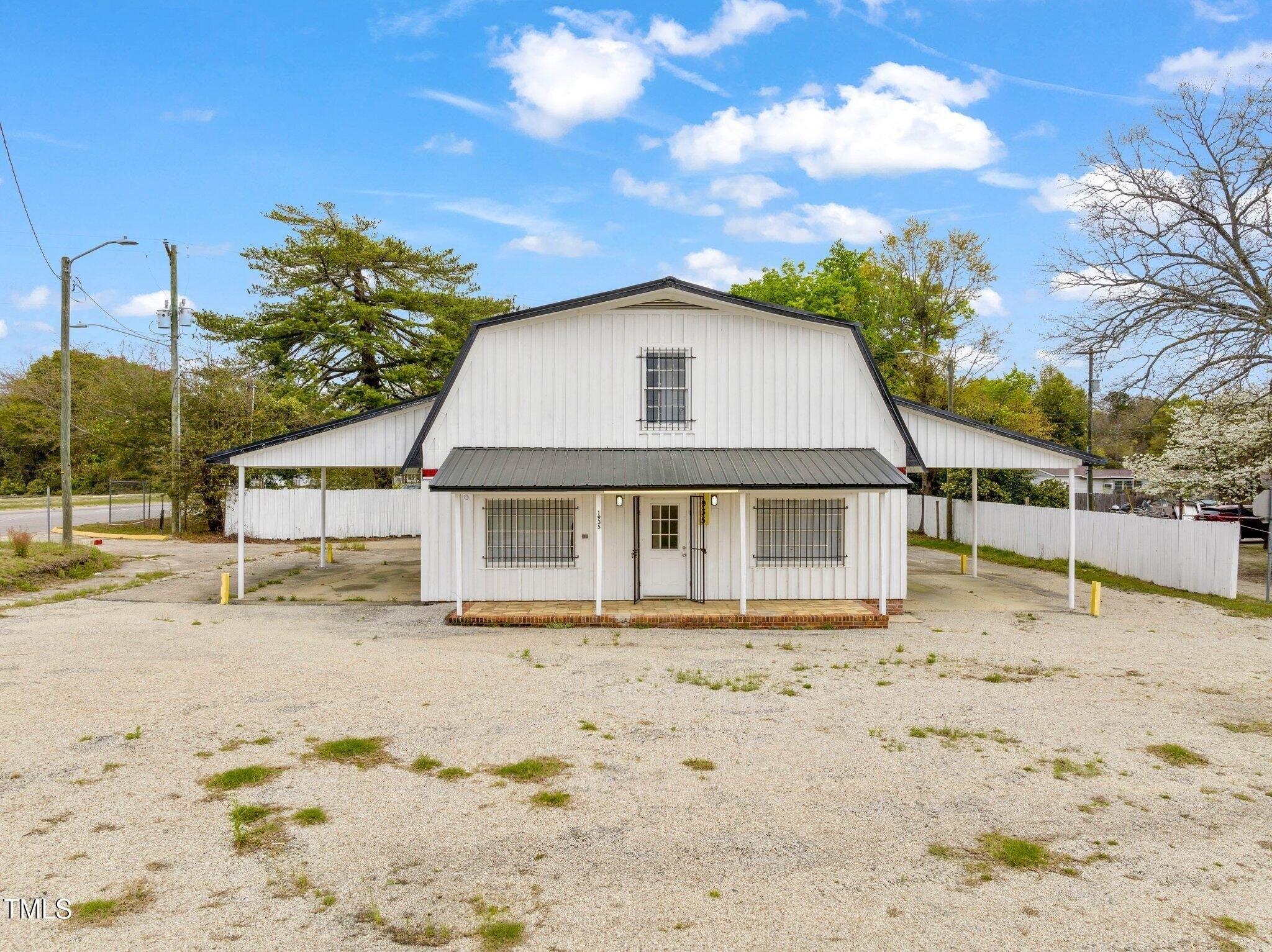 Property Image for 1935 Gillespie Street