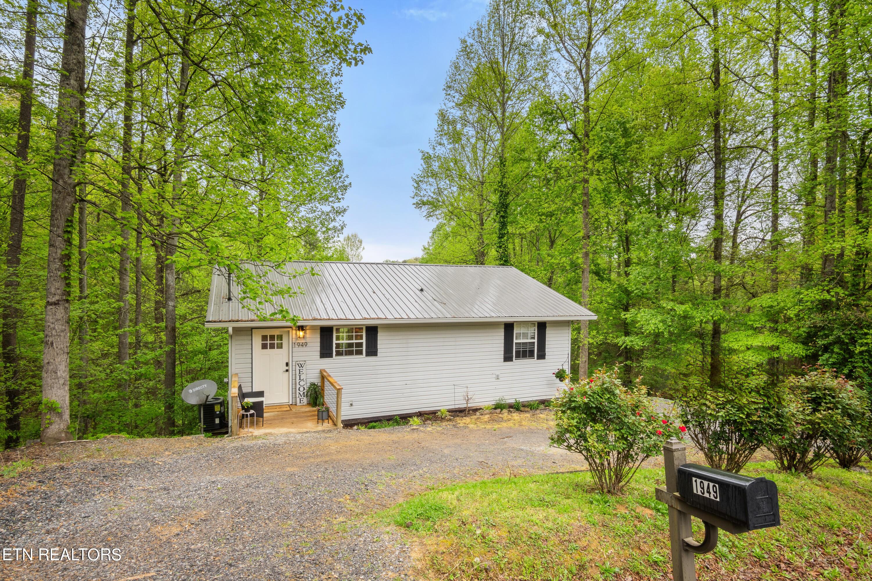 Property Image for 1949 Shady Grove Rd