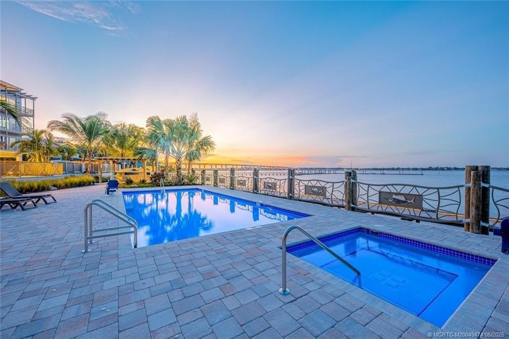 Property Image for 41 SW Seminole Street 210