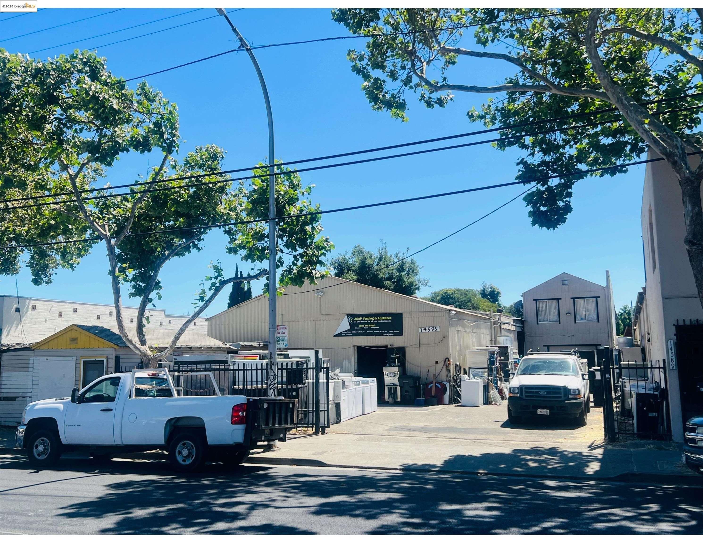 Property Image for 14595 E14th