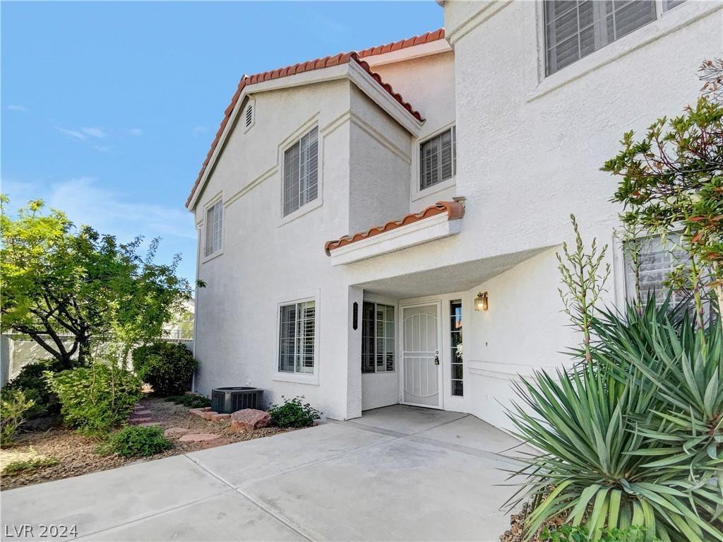 Property Image for 5201 S Torrey Pines Drive 1298