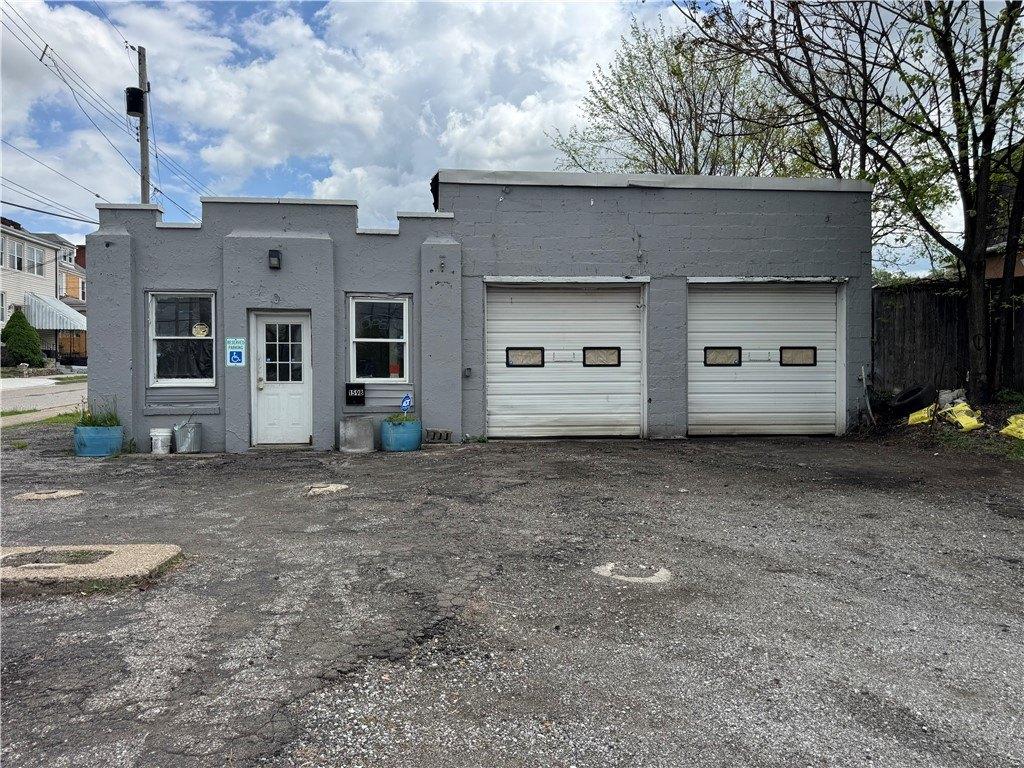 Property Image for 1598 Duss Ave