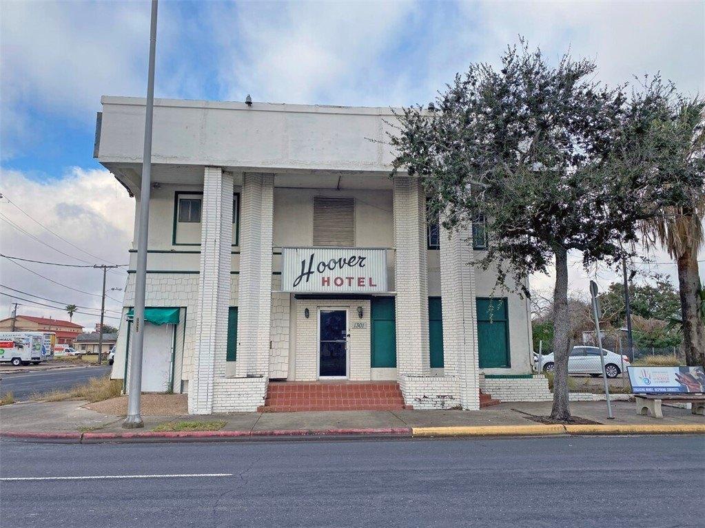 Property Image for 1301 N Chaparral Street