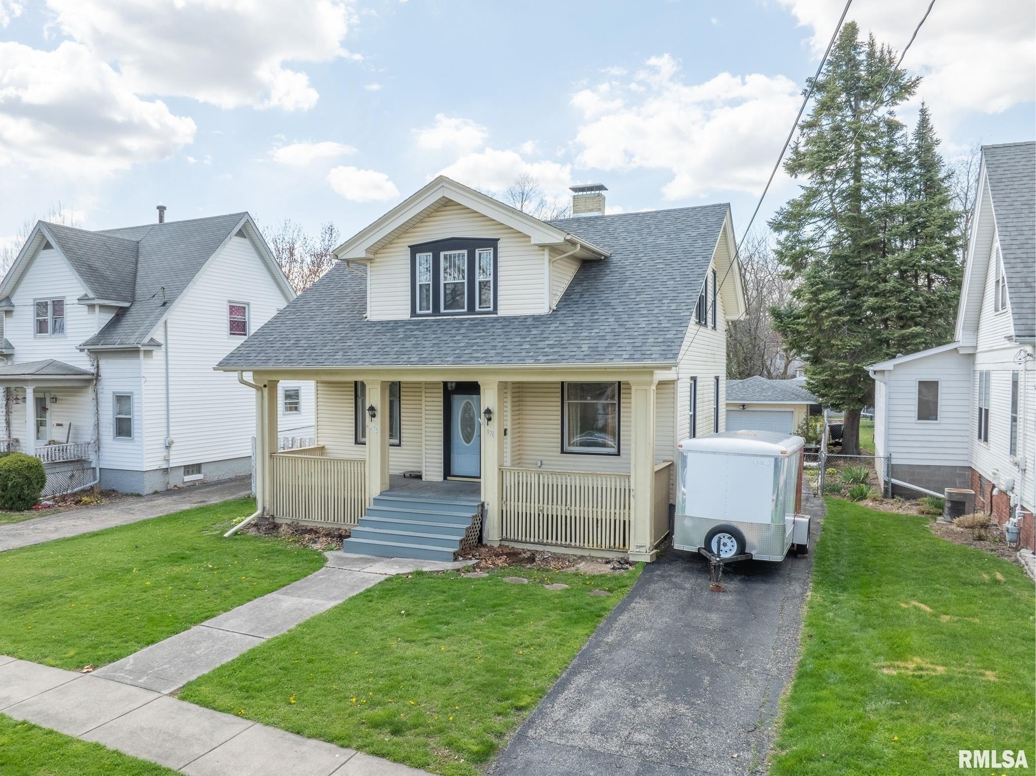 Property Image for 976 BEECHER Avenue