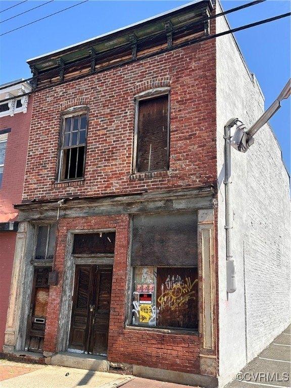 Property Image for 2206 E Main Street