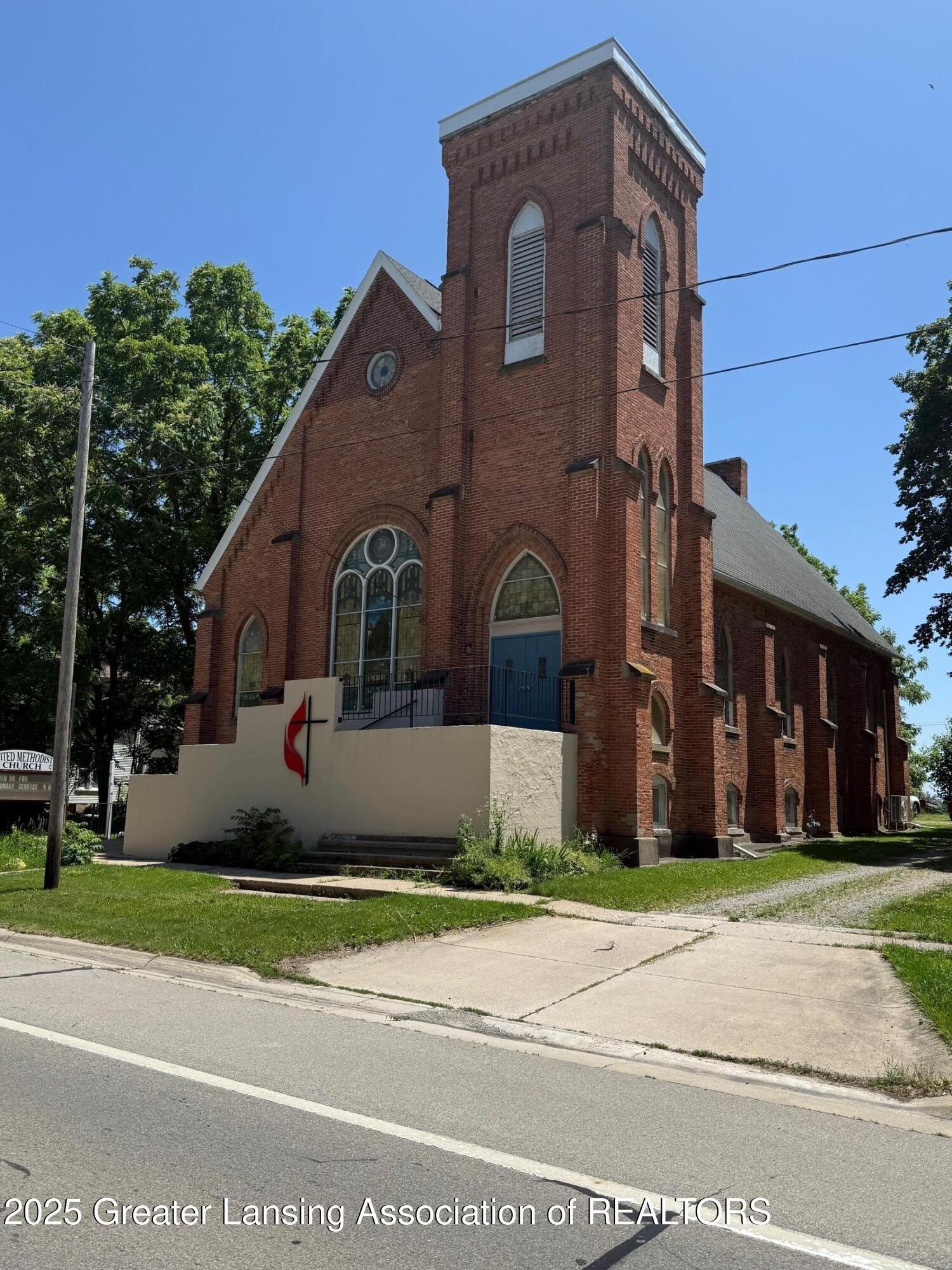 Property Image for 167 W Chicago Road