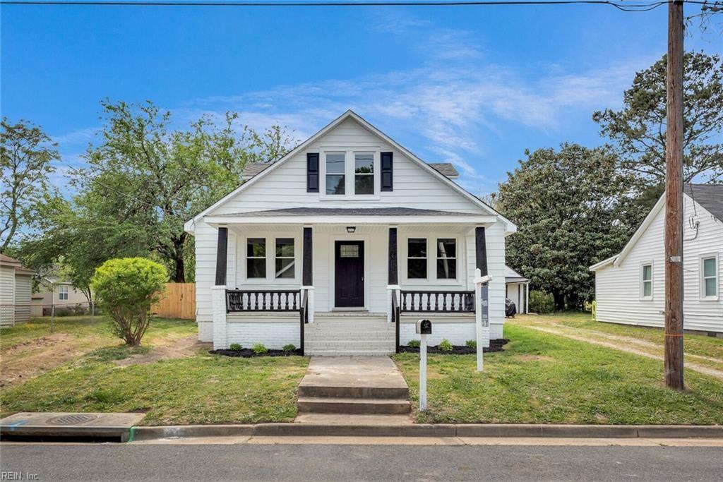 Property Image for 215 Middle Street