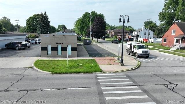 Property Image for 26049 W WARREN Street