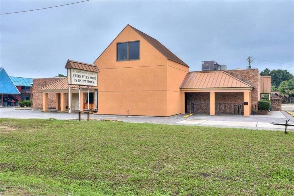 Property Image for 1524 GORDON Highway