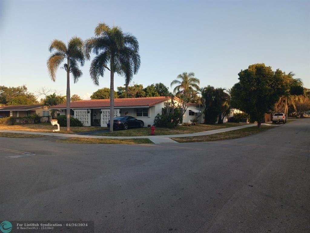 Property Image for 3400 SW 15th St