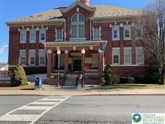 Property Image for 125 S Walnut Street 260