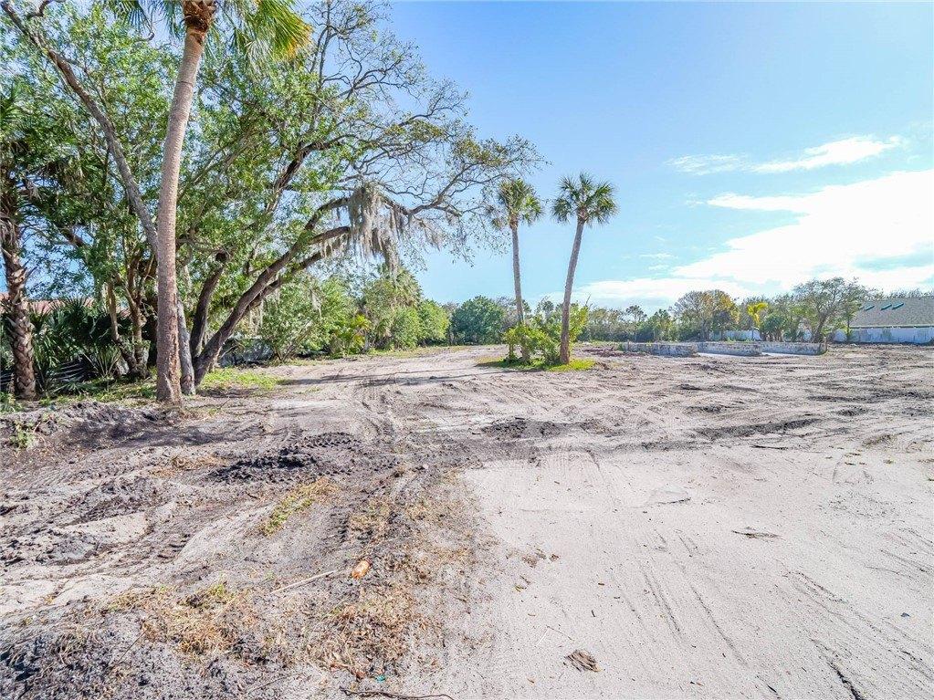 Property Image for 690 6th Avenue
