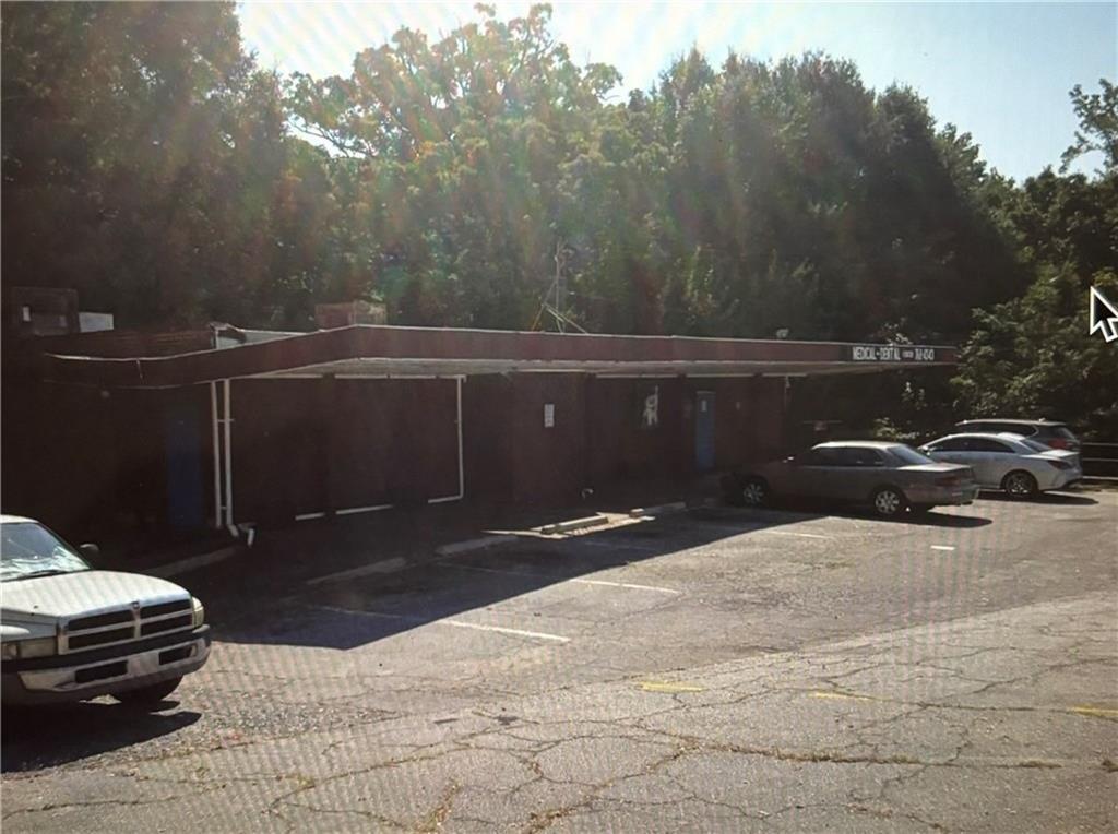 Property Image for 2150 Metropolitan