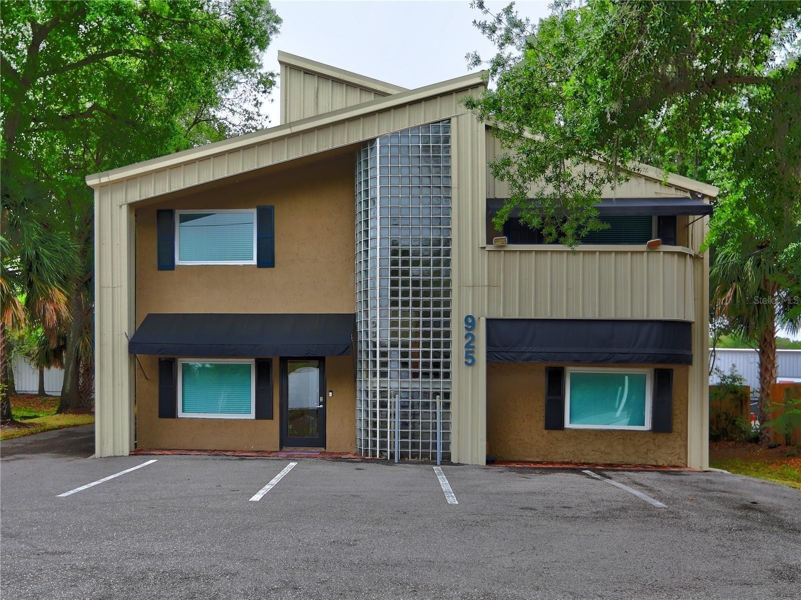 Property Image for 925 W Sr 434