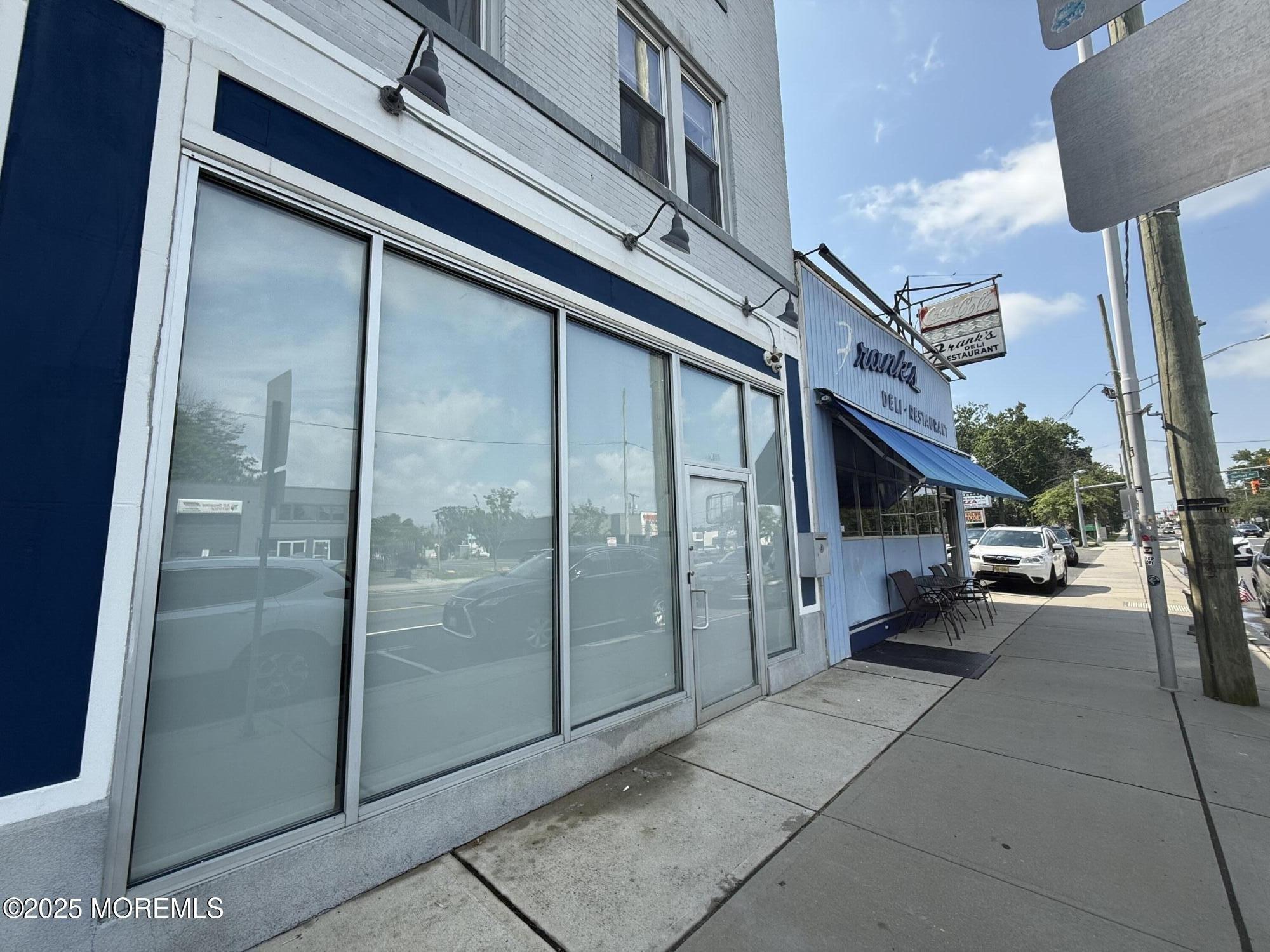 Property Image for 1408 Main Street