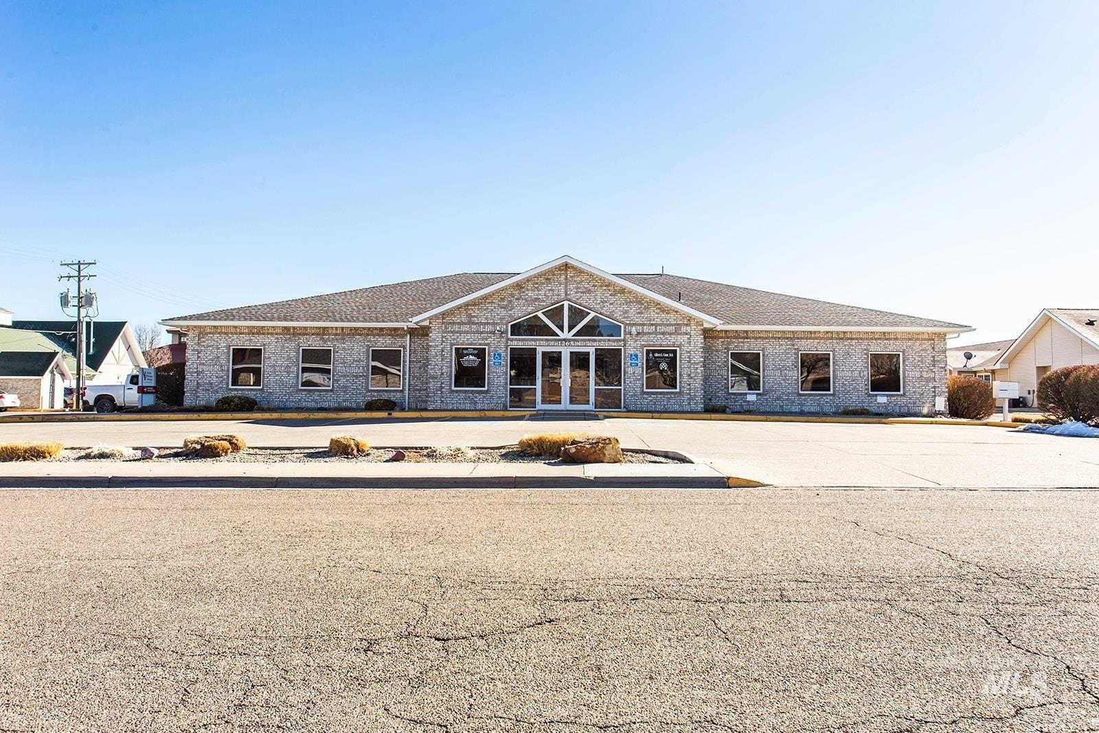 Property Image for 1263 Bennett Ave. Suite 2