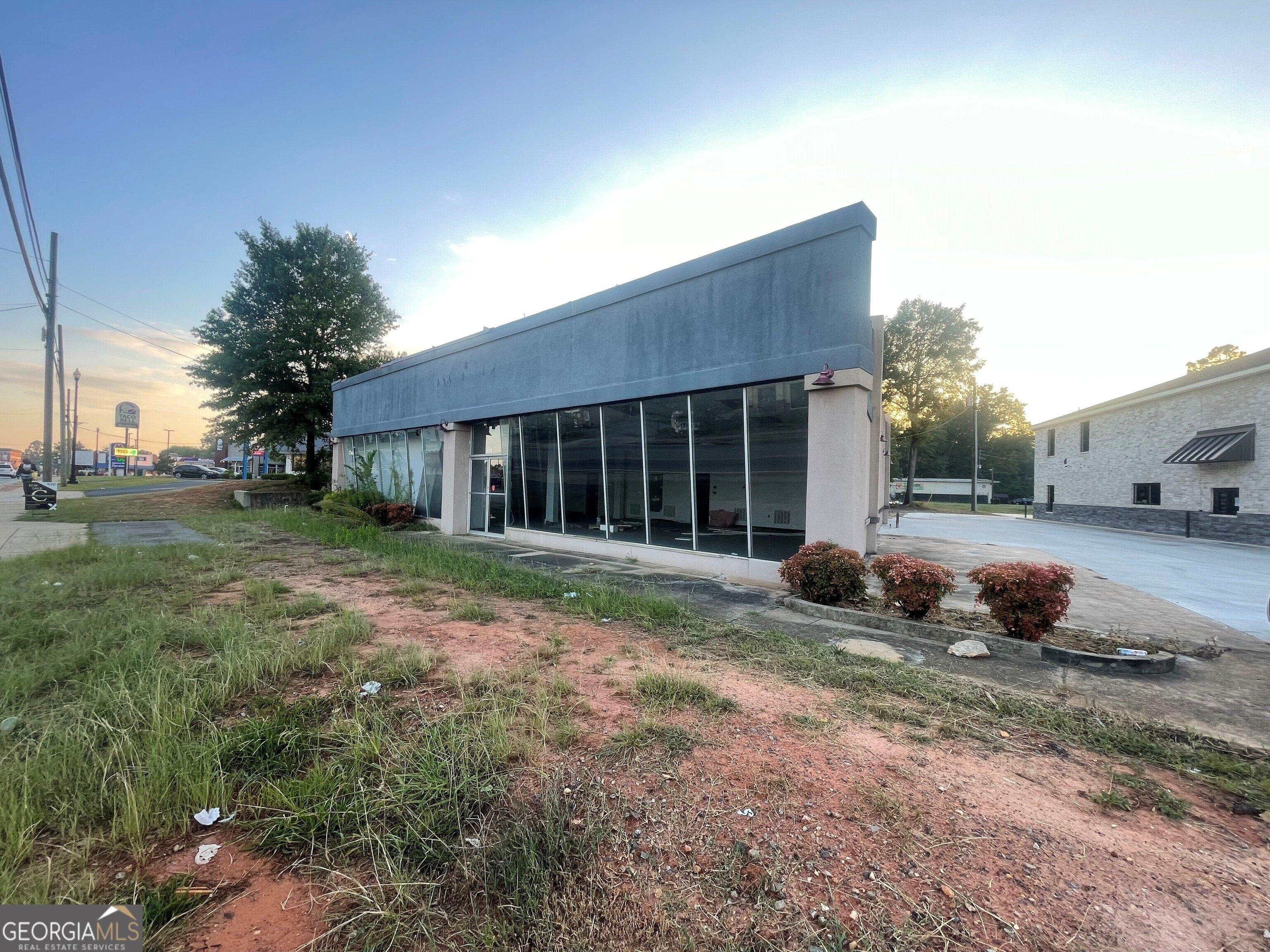 Property Image for 215 N Camellia