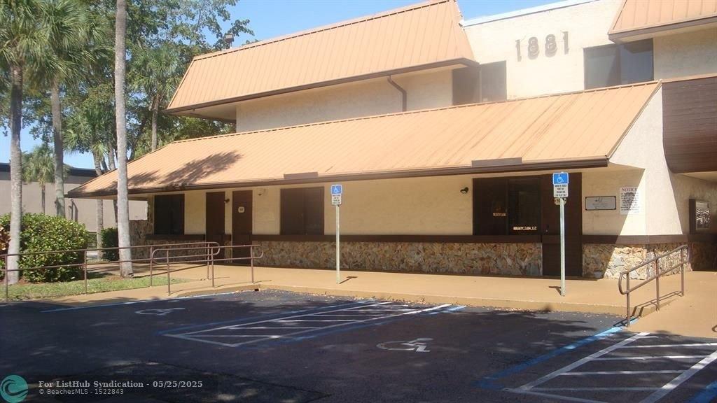 Property Image for 1881 E N. Universit Dr 100-101