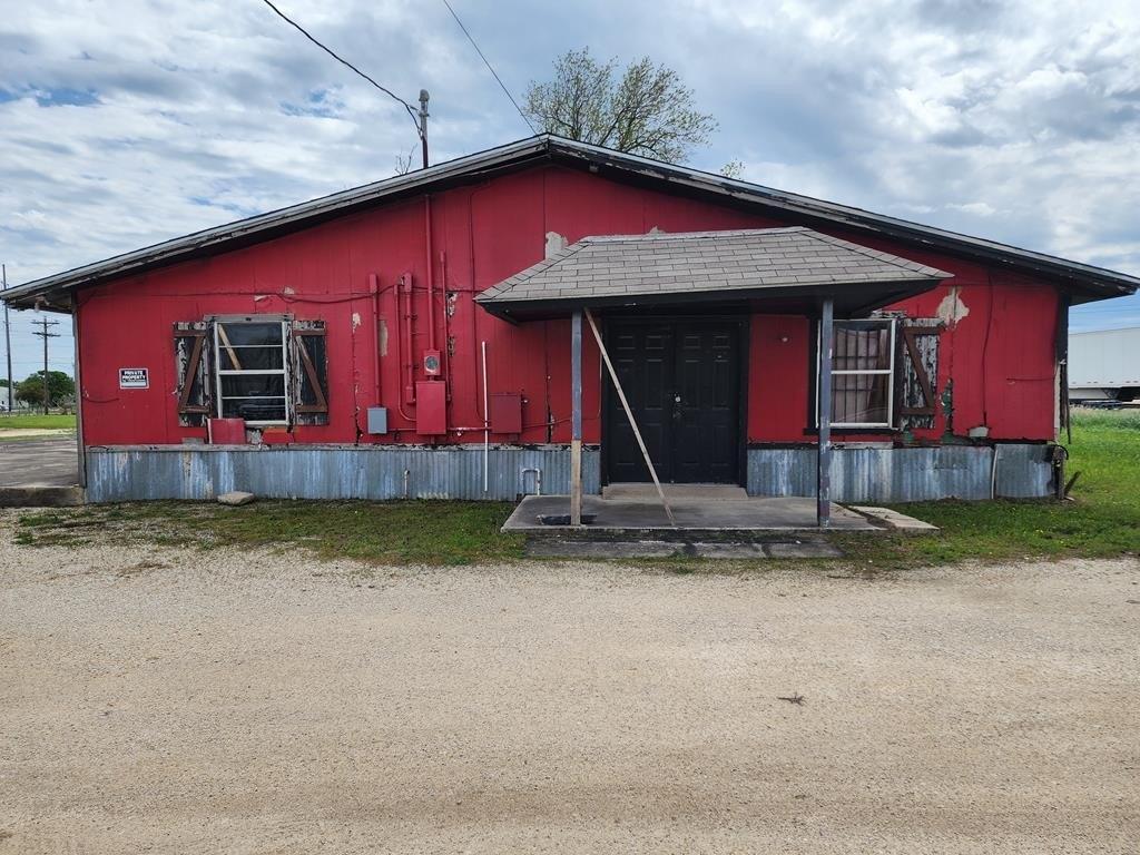 Property Image for 417 E San Antonio Street