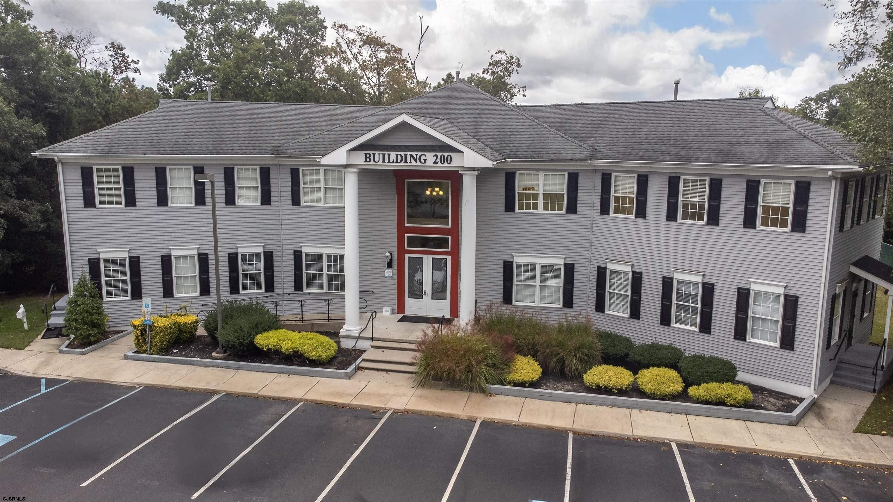 Property Image for 337 E Jimmie Leeds Road