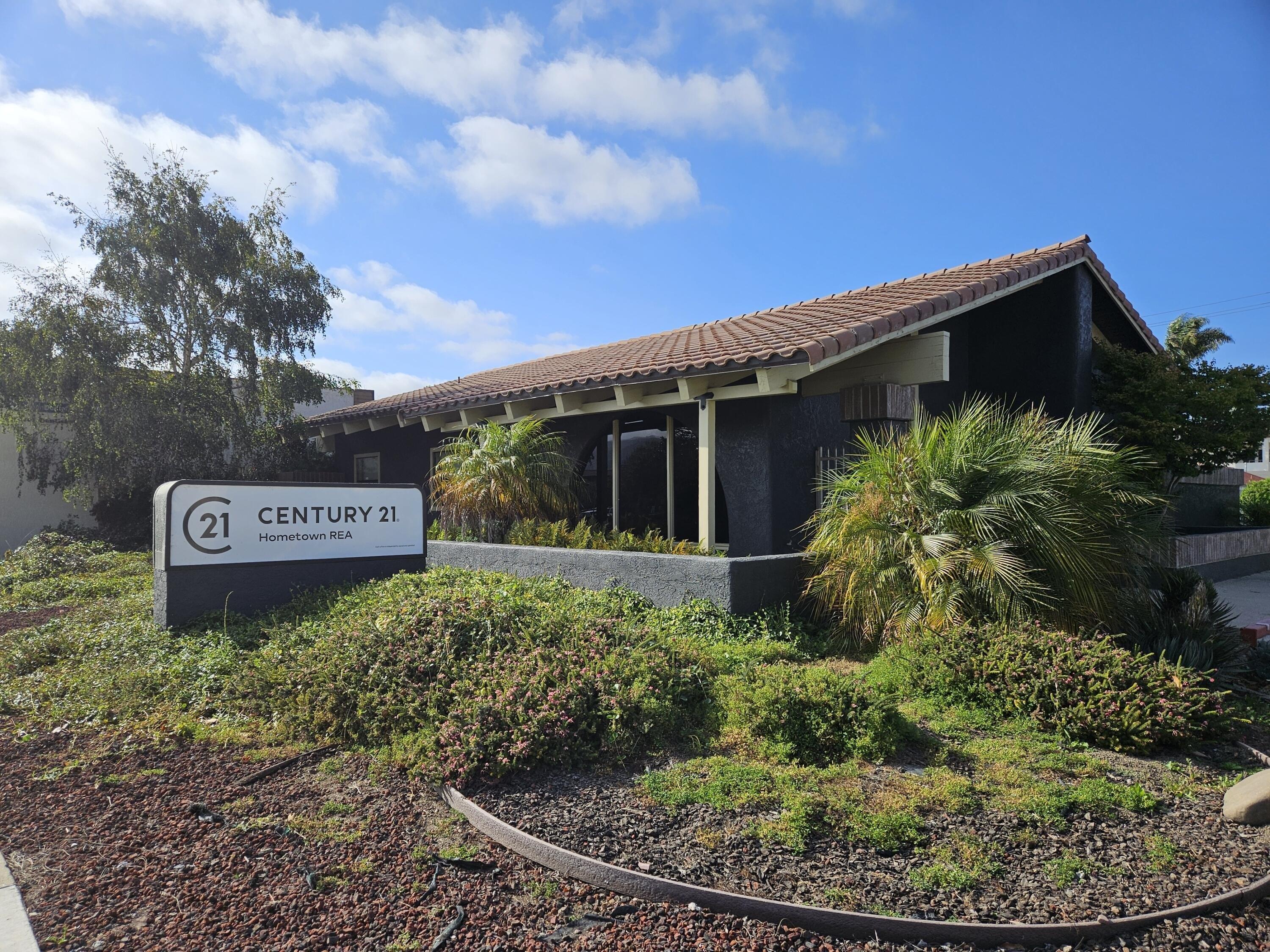 Property Image for 521 E Ocean Avenue