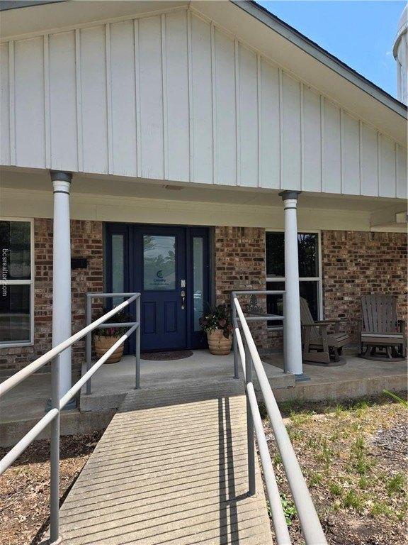 Property Image for 117 Royal Street 101