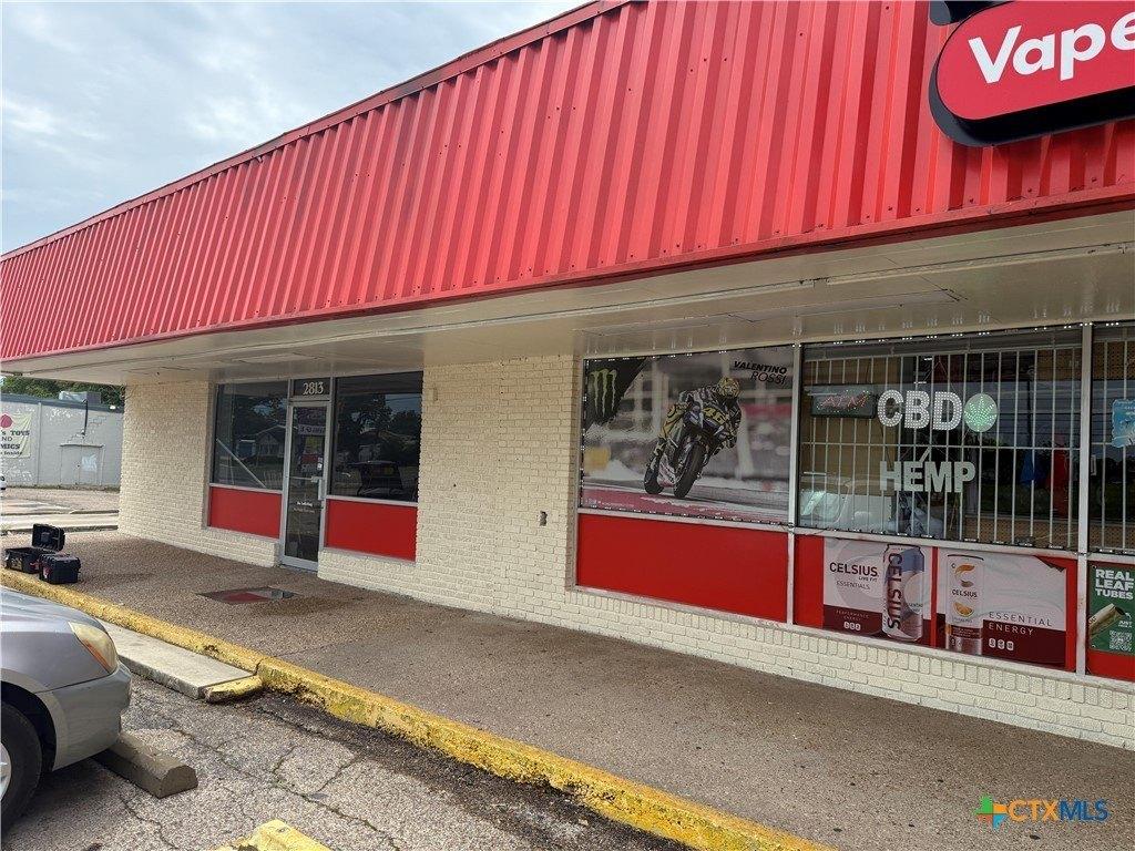 Property Image for 2815 W Adams Avenue