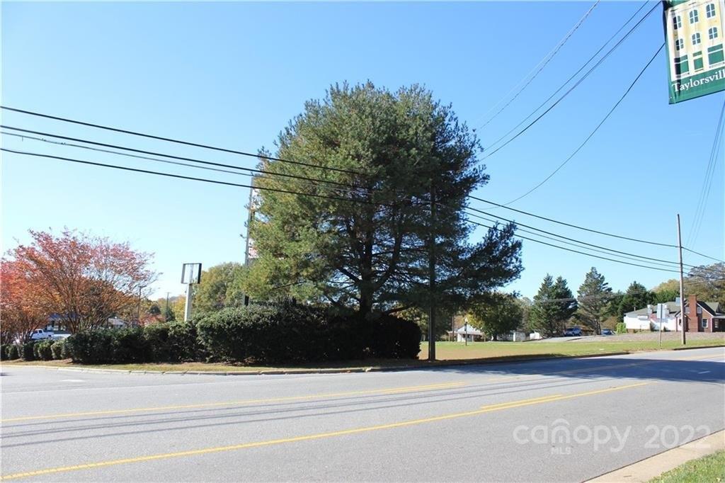 Property Image for 9B & 9C Main Avenue W