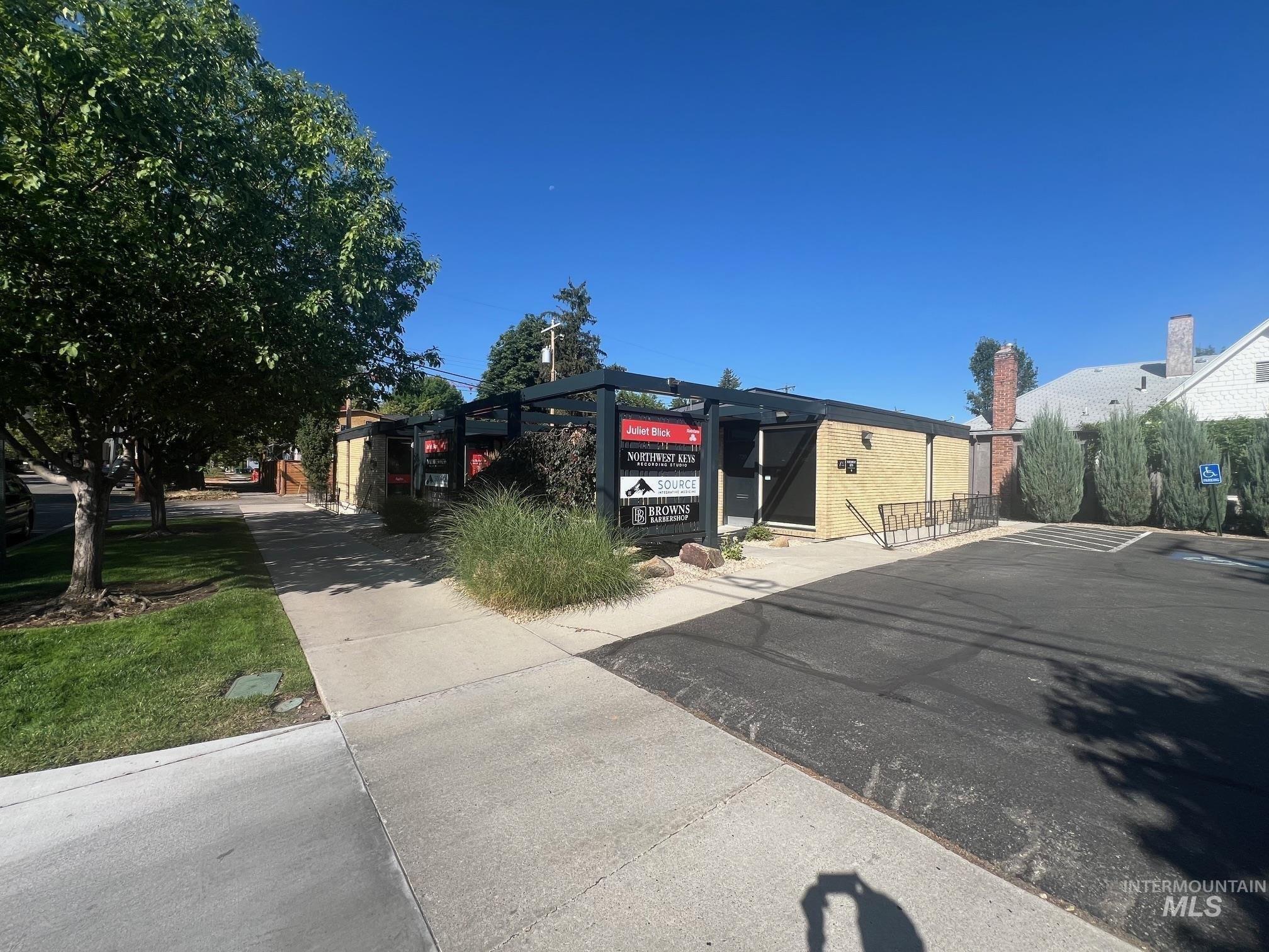 Property Image for 723 N 15th