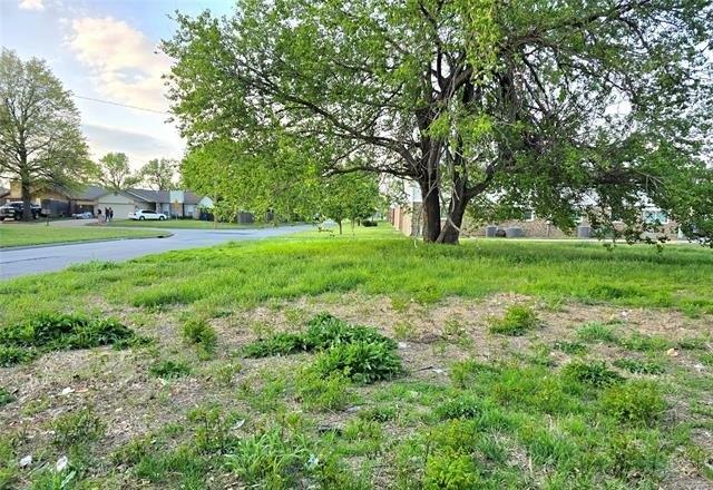 Property Image for 6437 S Newport Avenue