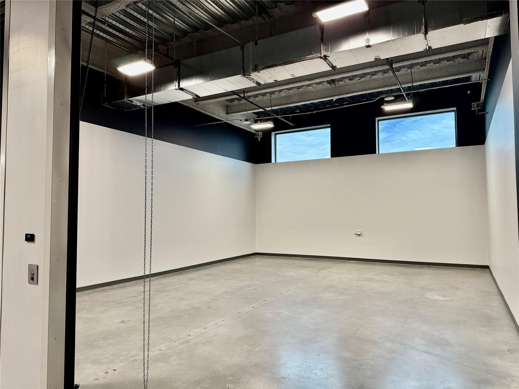 Property Image for 4229 N Fm 620 Rd 231 & 232