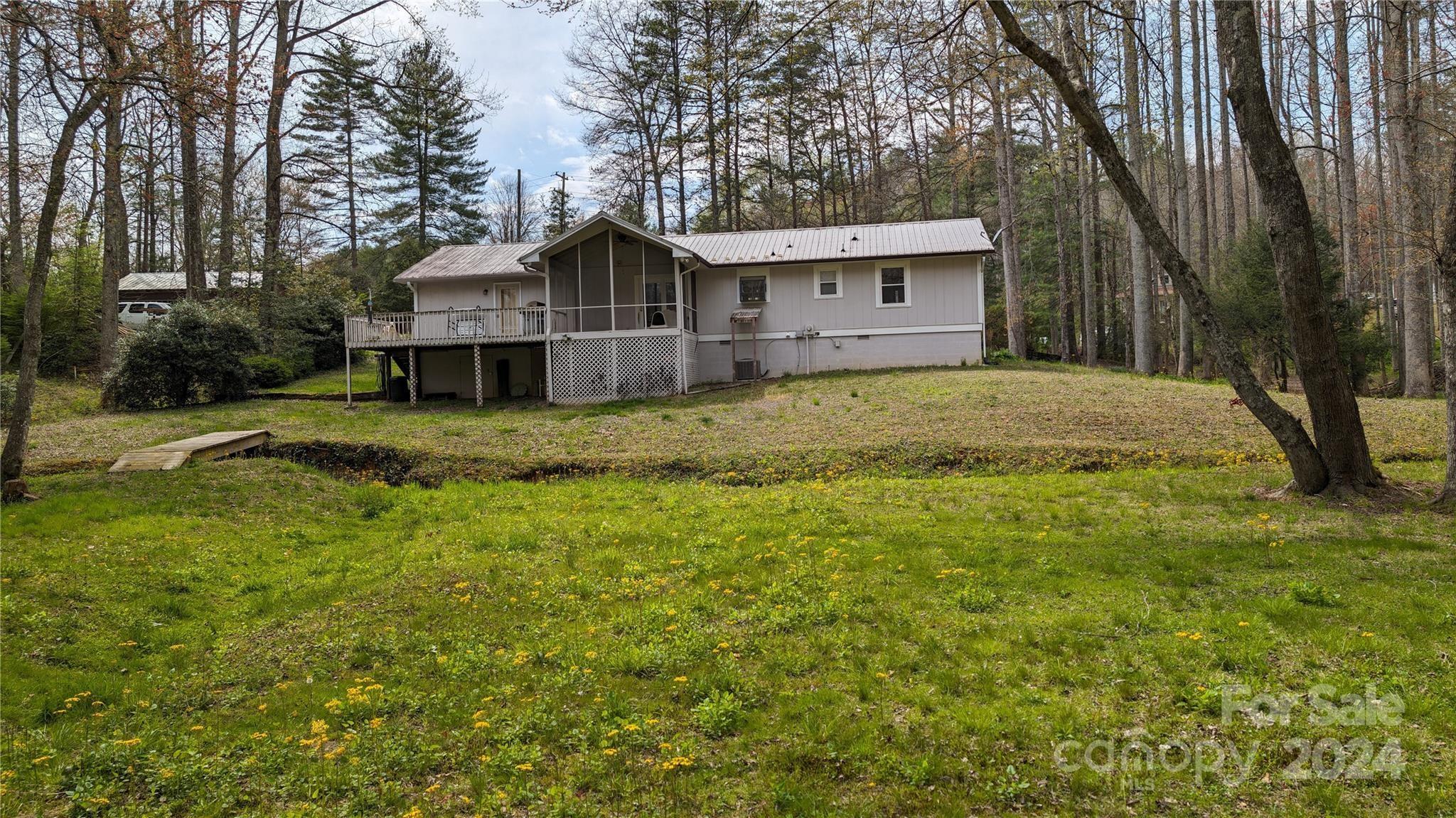 Property Image for 4085 Turnpike Road