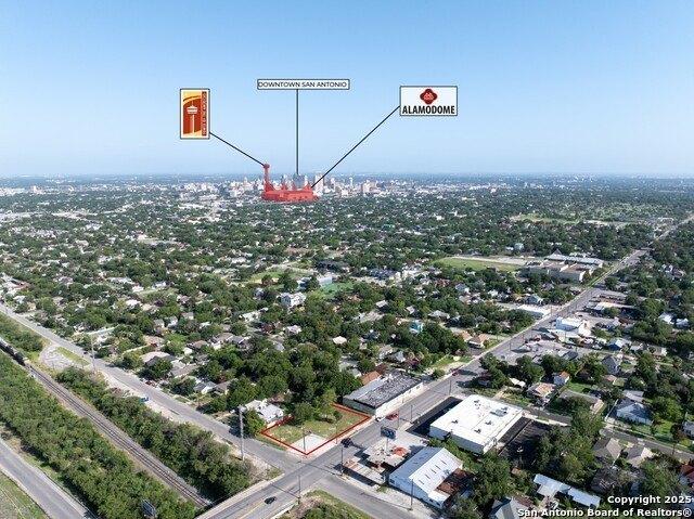 Property Image for 1621 South New Braunfels Ave