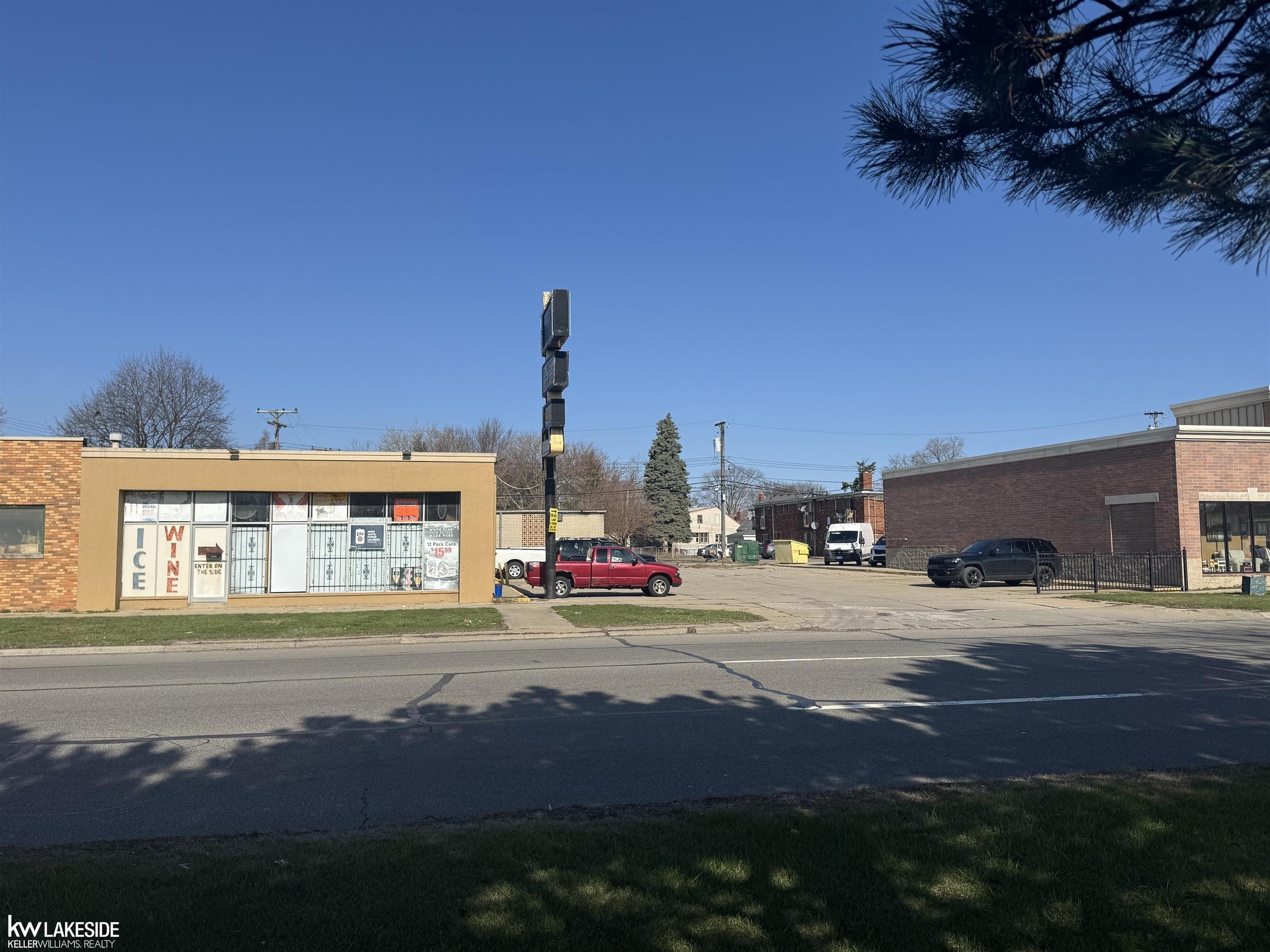 Property Image for 26631 Gratiot