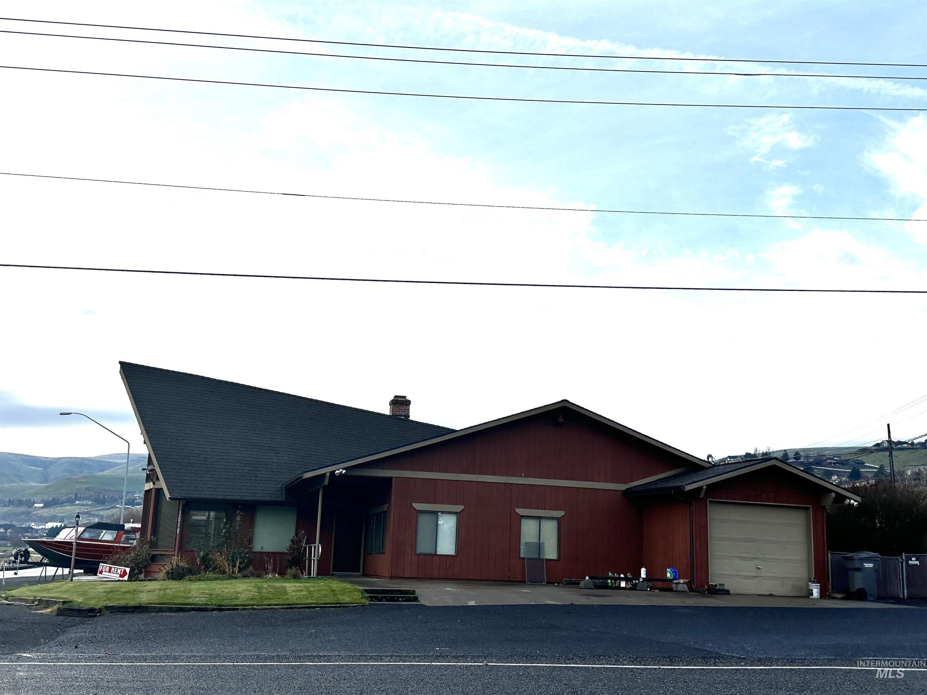 Property Image for 3010 Riverside Dr.