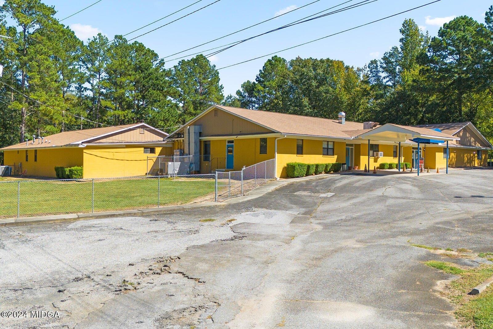 Property Image for 4433 Roundfield Road