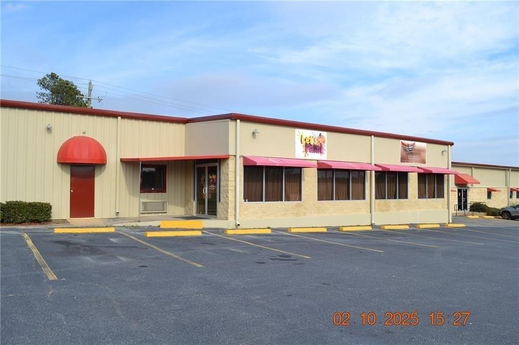 Property Image for 3615 S Railroad Street