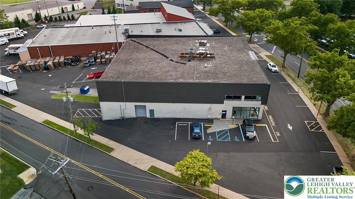 Property Image for 622 Union Boulevard unit: Warehouse Warehouse