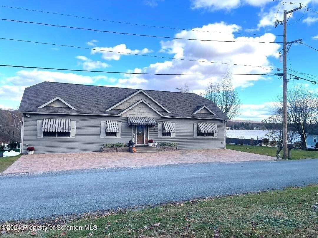 Newtown Grant Real Estate | Find Houses &amp; Homes for Sale in 