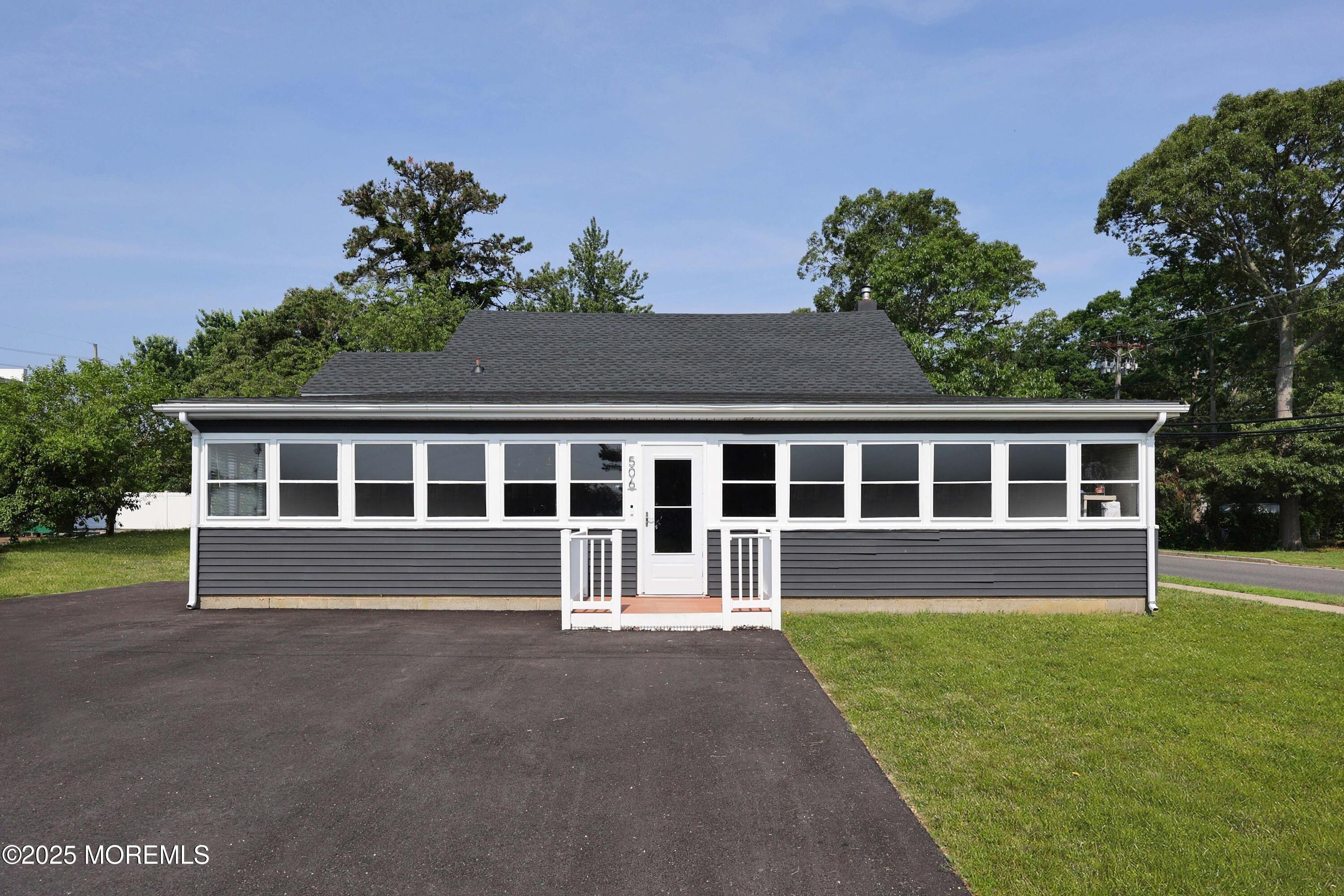 Property Image for 506 Lloyd Road