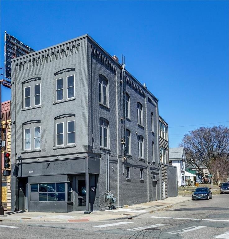 Property Image for 1500 W Broadway Avenue