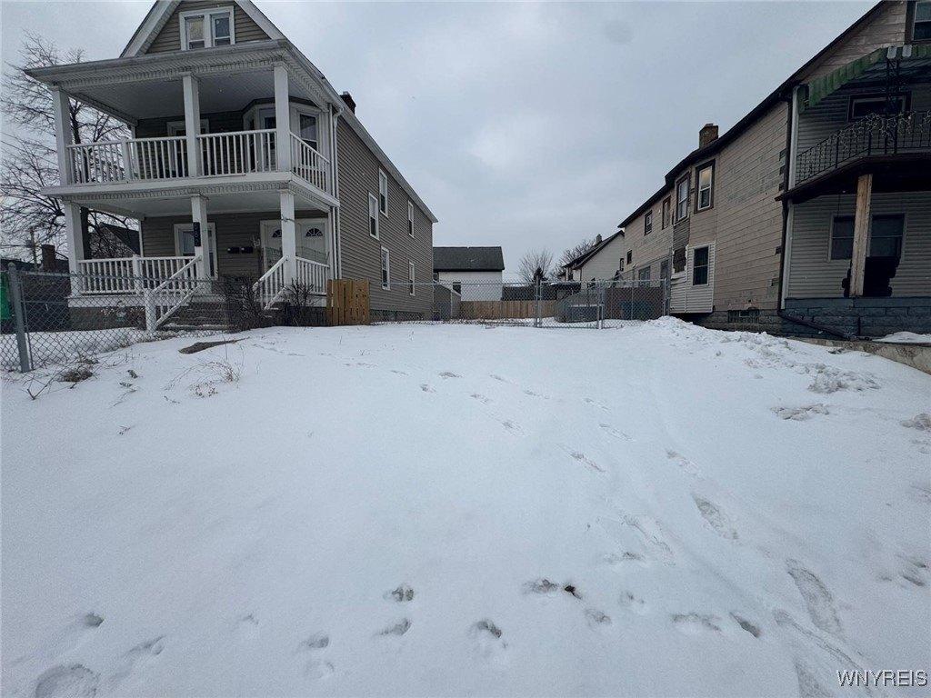 Property Image for 586 Tonawanda Street
