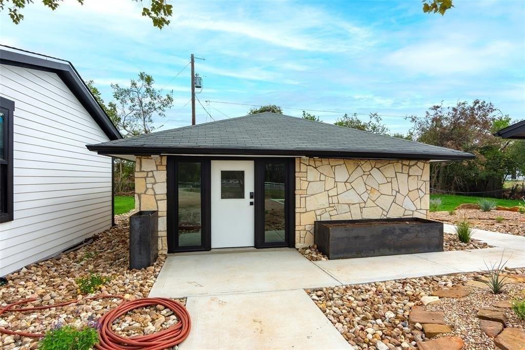 Property Image for 27320 Ranch Road 12 B